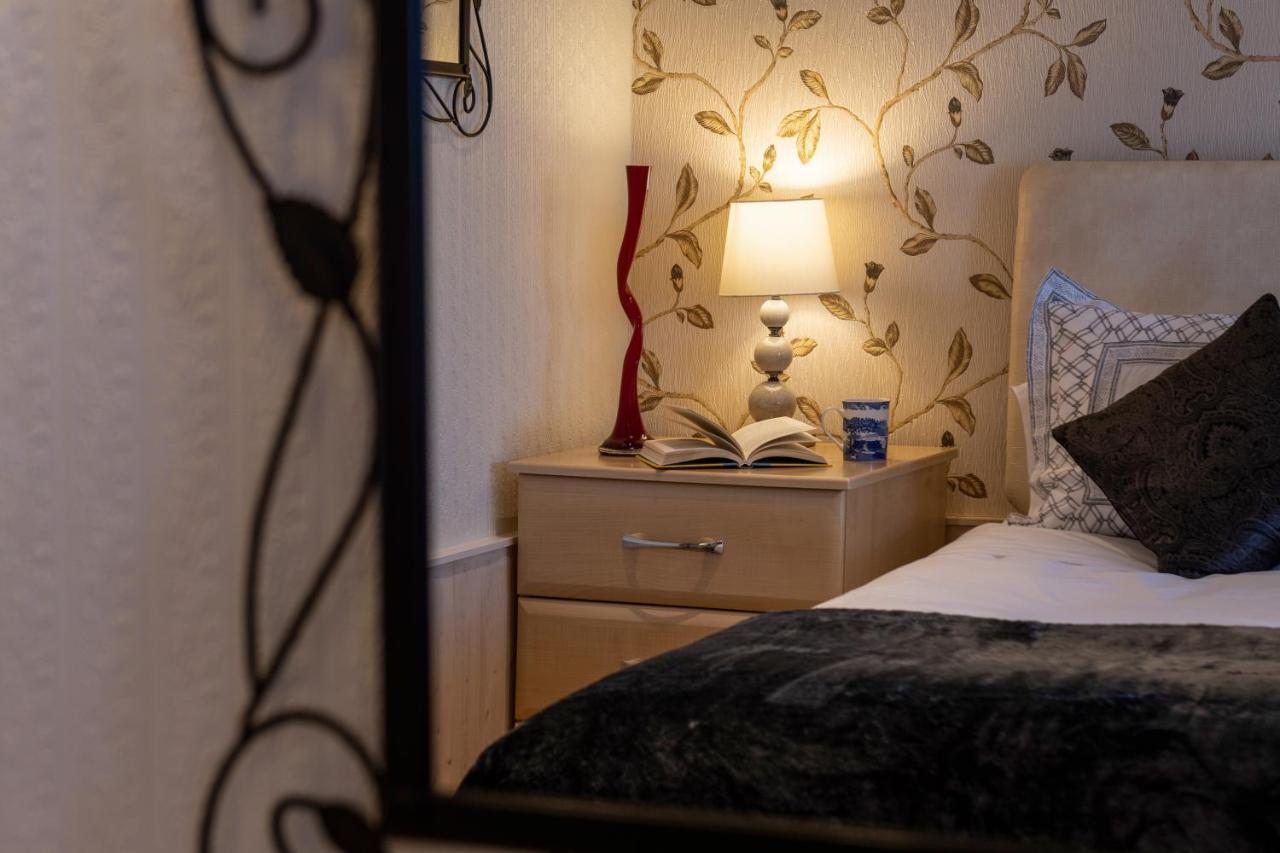 Estuary Lodge Motel B&B Talsarnau Екстер'єр фото