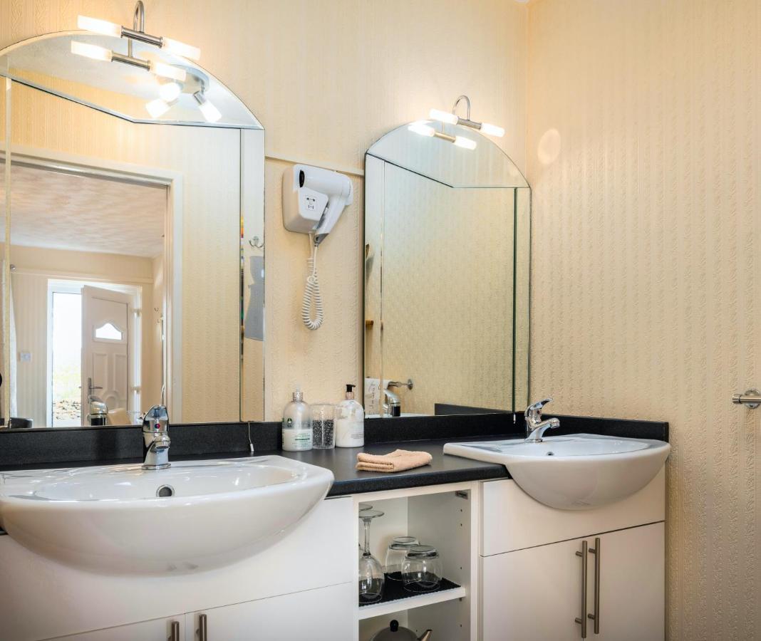 Estuary Lodge Motel B&B Talsarnau Екстер'єр фото